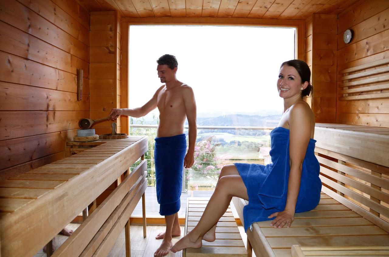 Thula Wellnesshotel Bayerischer Wald Lalling Exterior foto