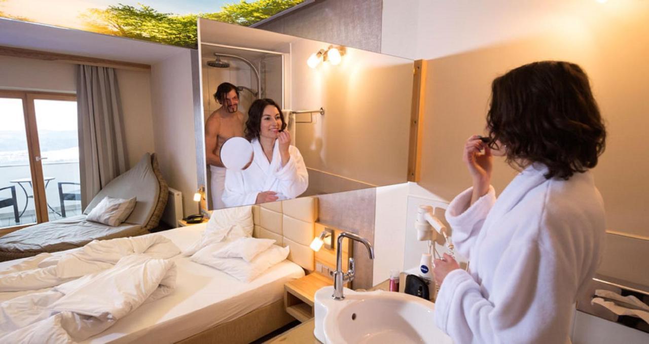 Thula Wellnesshotel Bayerischer Wald Lalling Exterior foto